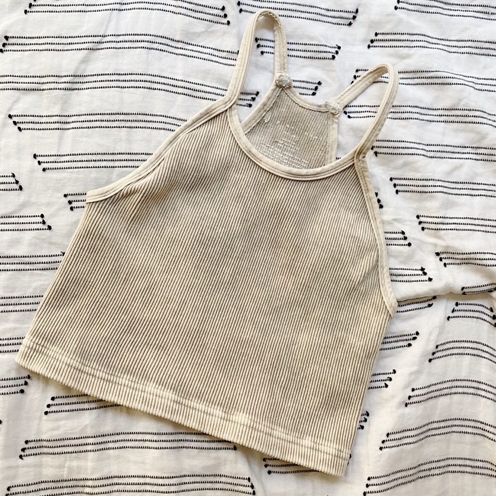 happiness runs crop stone eagle m/l